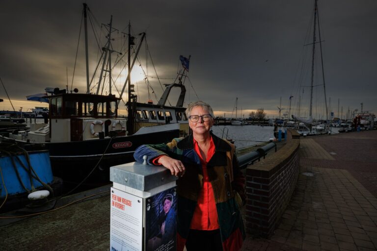 Dienstmeisjes van Urk (en Schokland) — lezing in Emmeloord